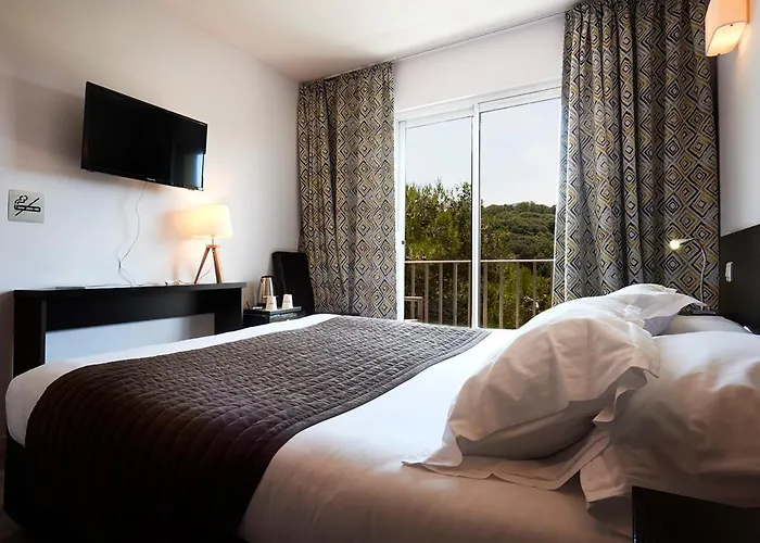 & Acqua Dolce Eccica-Suarella (Corsica)