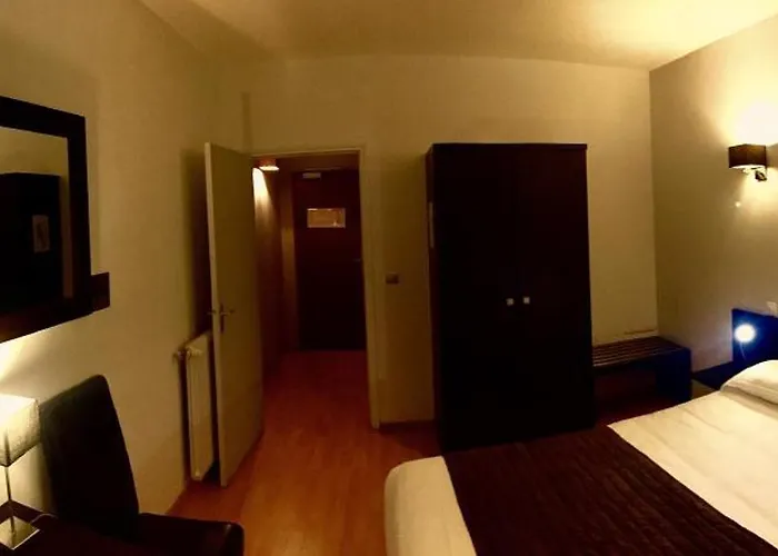 & Acqua Dolce Eccica-Suarella (Corsica)