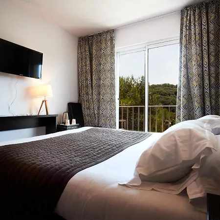 & Acqua Dolce Eccica-Suarella (Corsica)