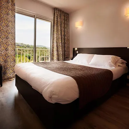Hotell & Acqua Dolce 3*
